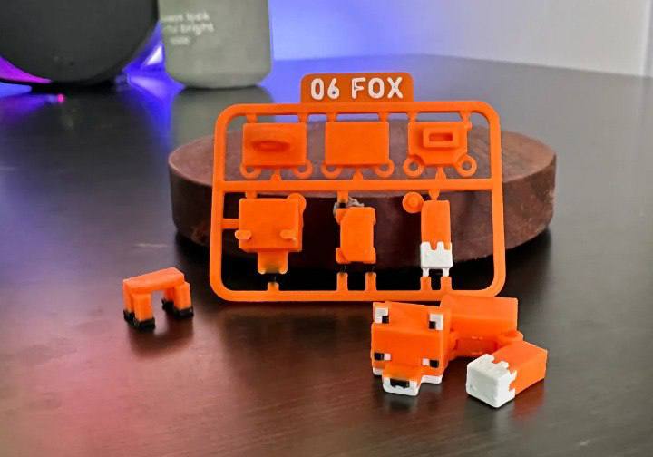 photo_2025-08-16_11-23-35 Сборная мини-фигурка Лисы из вселенной Minecraft — изображение 1