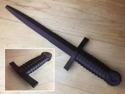 Телескопический кинжал 🗡️