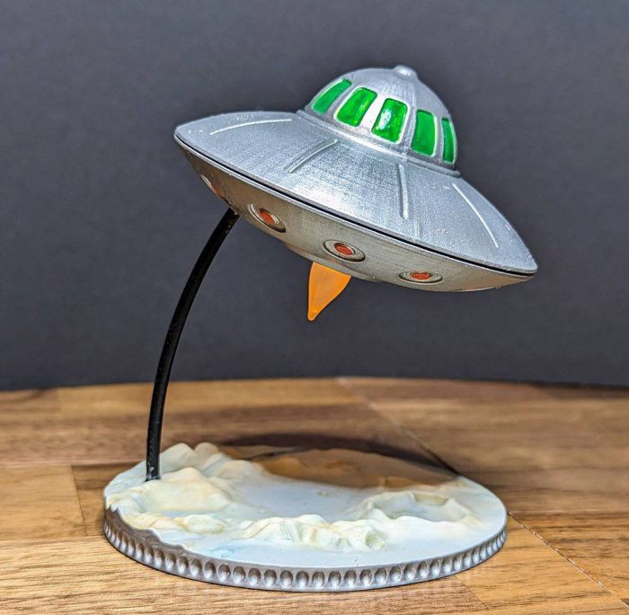 Invasion__The_electric_tea_light_UFO — изображение 1
